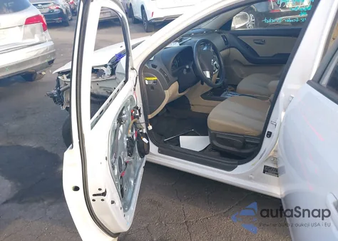 2010 Hyundai Elantra Blue/Gls/Se z USA, uszkodzony, nr VIN KMHDU4AD9AU198744